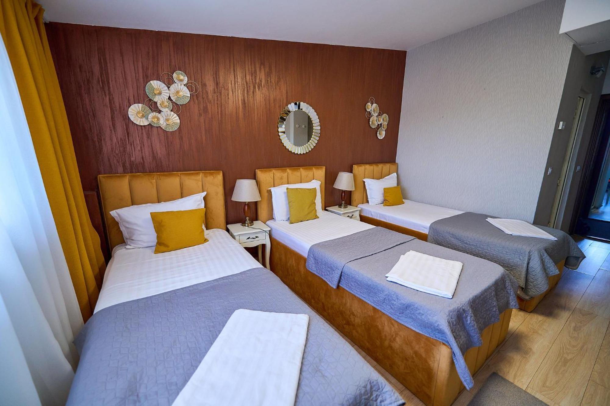 Hotel Evianne Boutique Galac Kültér fotó